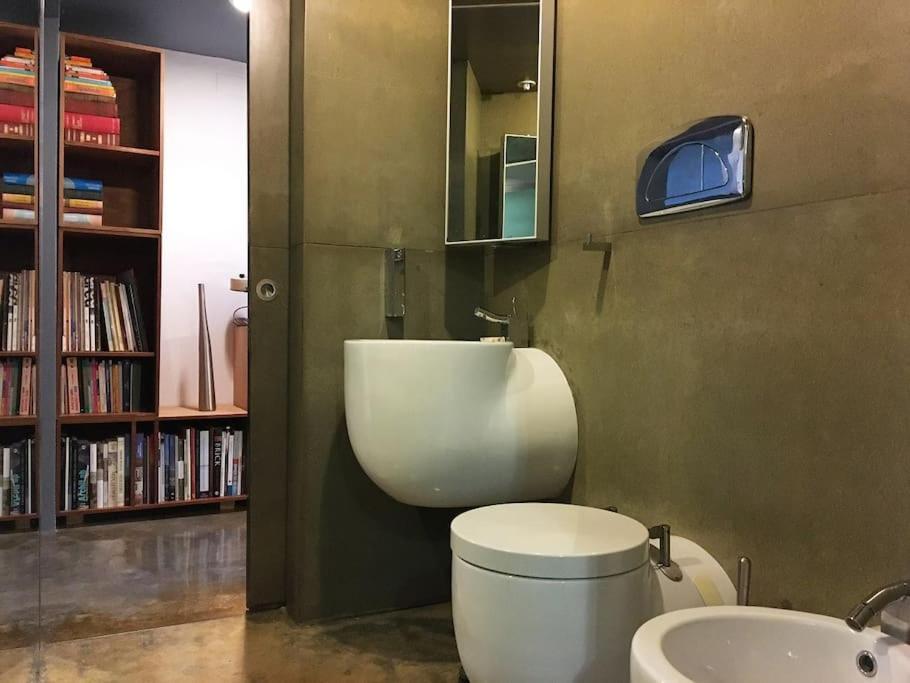 Lisboa, Santa Catarina Loft Apartment *
